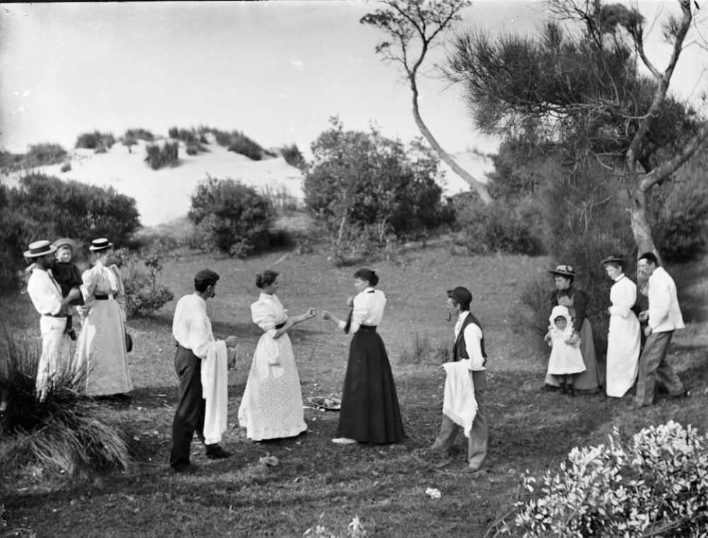 Two women square up to one another to illustrate a boxing match, taken in Freshwater, north of Sydney, Australia, 1895.