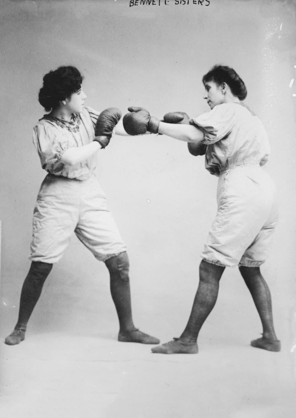 The Bennett Sisters, who boxed and wrestled for crowds as a Vaudeville Act, taken between 1910 - 1915, USA.