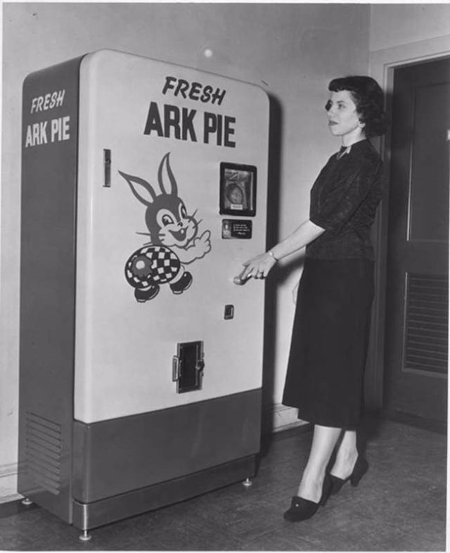 Not too certain what Ark Pie is, but I want some.