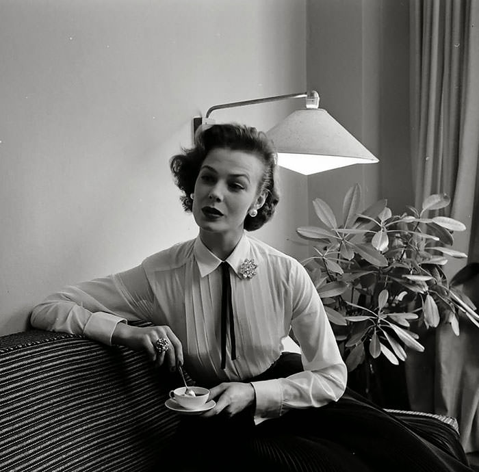 Fabulous Fashion Photography By Nina Leen From 1940-1950s