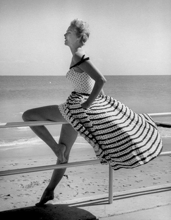 Fabulous Fashion Photography By Nina Leen From 1940-1950s