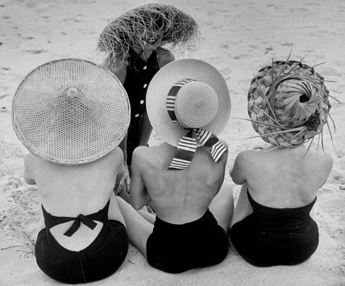 Fabulous Fashion Photography By Nina Leen From 1940-1950s