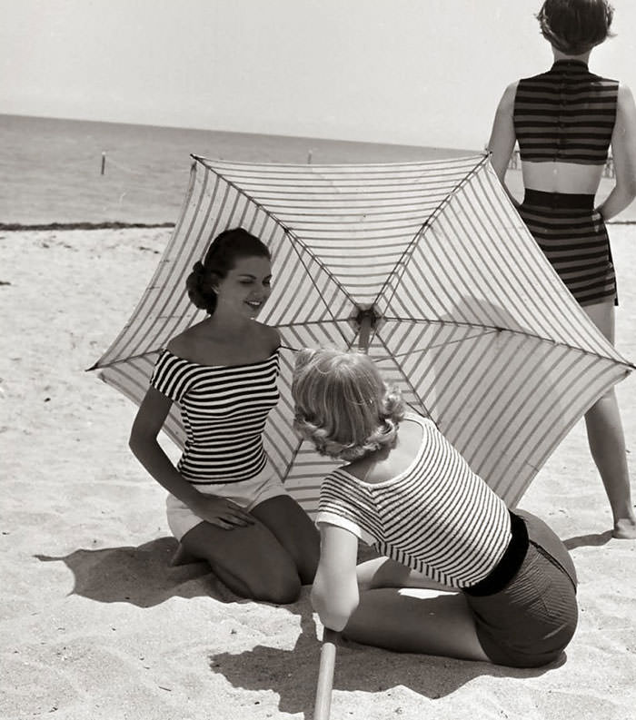 Fabulous Fashion Photography By Nina Leen From 1940-1950s