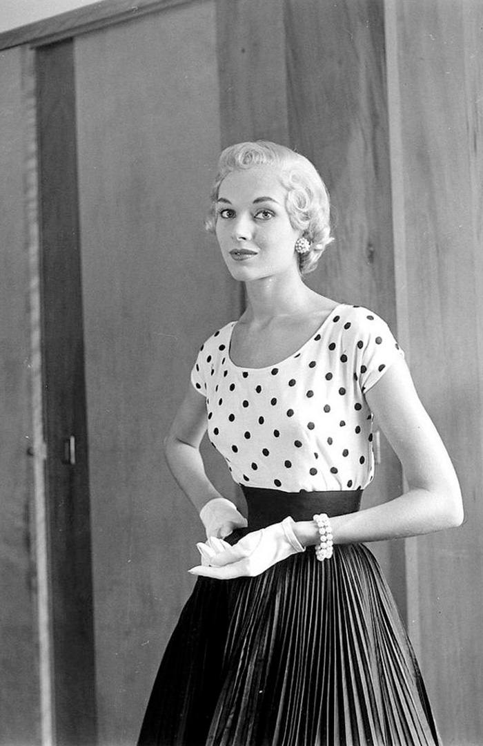 Fabulous Fashion Photography By Nina Leen From 1940-1950s