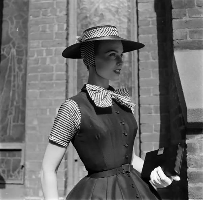 Fabulous Fashion Photography By Nina Leen From 1940-1950s