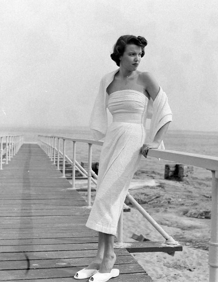 Fabulous Fashion Photography By Nina Leen From 1940-1950s