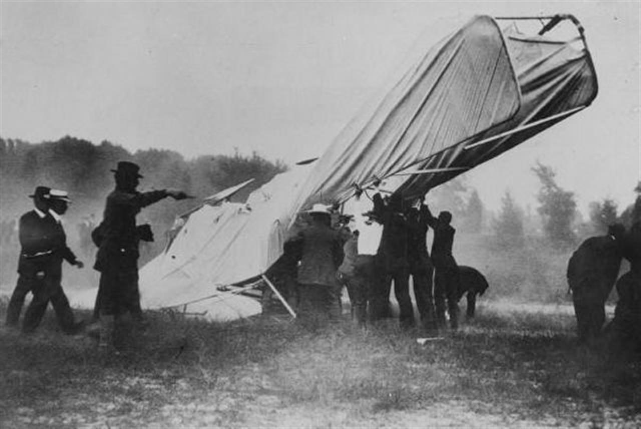The First Fatal Airplane Crash Photograph, 1908
