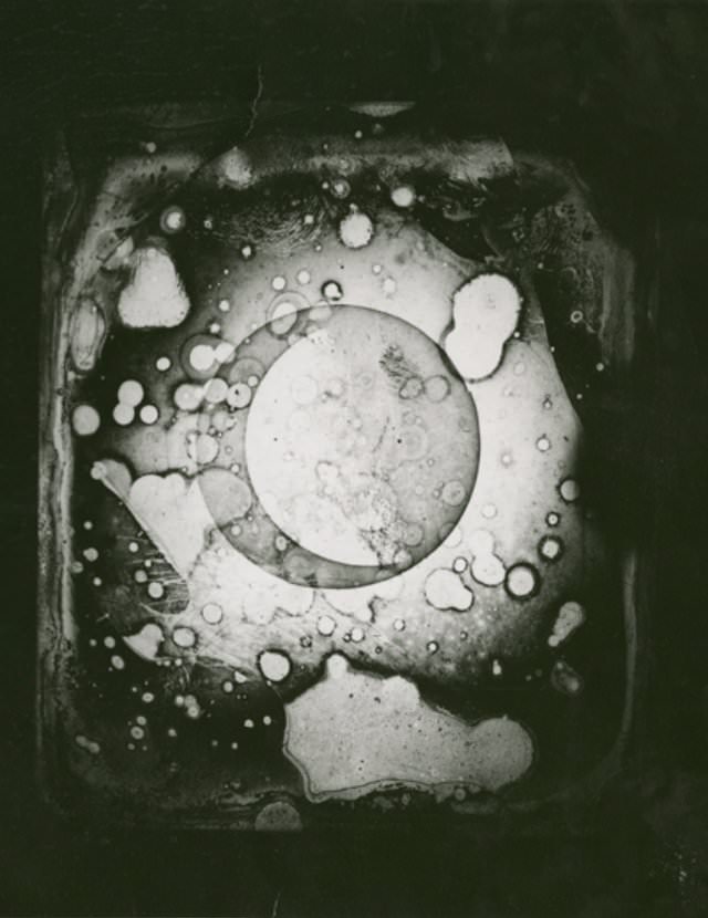 The first photograph of the moon, 1840