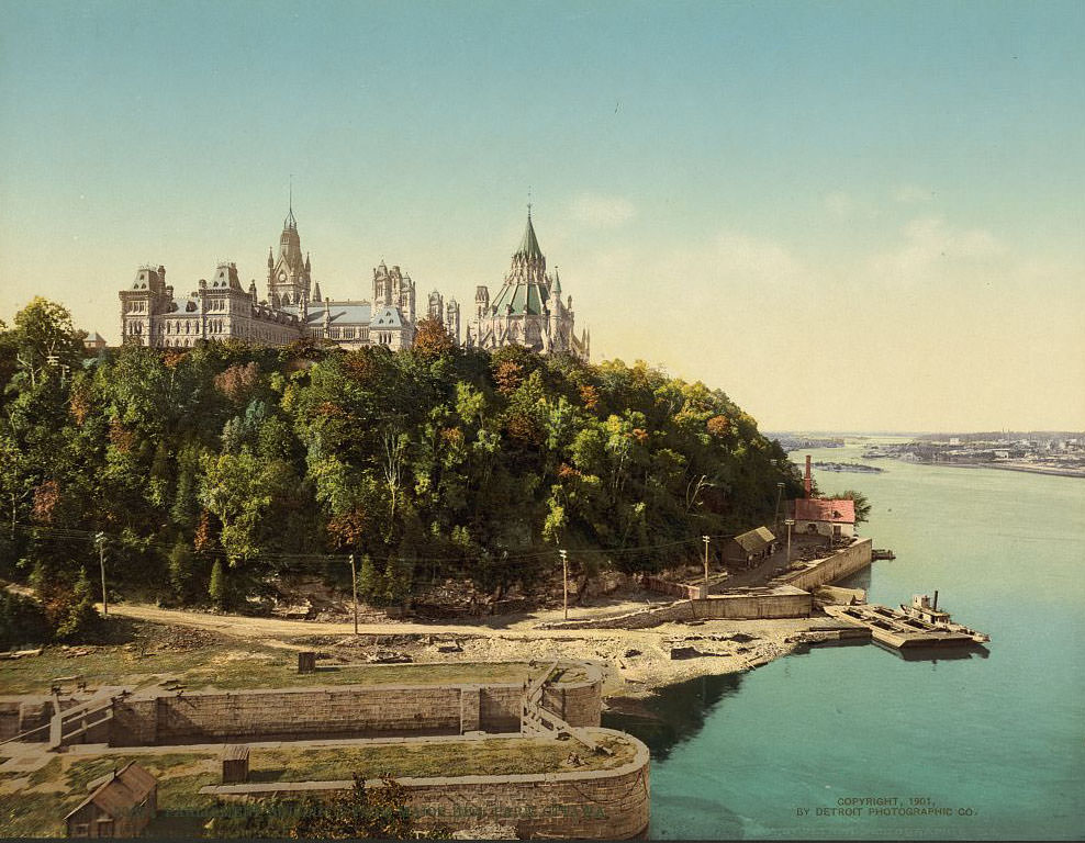 Parliament buildings from Major Hill Park, Ottawa