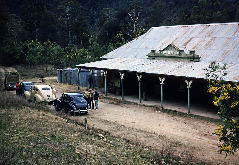 Newnes Hotel, New South Wales, 1953