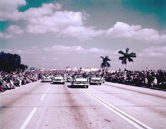 Highway patrol cars in Gasparilla parade, Tampa, February 1954