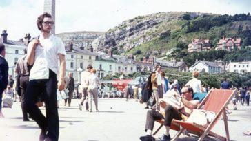 1970s Wales: Dazzling Color Photographs Capturing Streets Scenes And Everyday Life