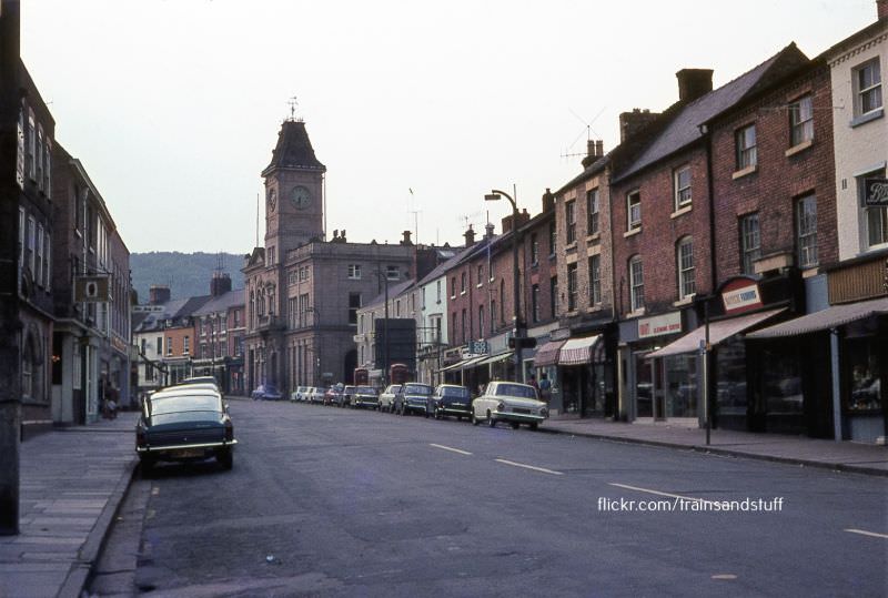 Broad Street, Welshpool, 1971