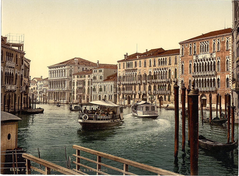 Foscari and Razzonigo Palaces