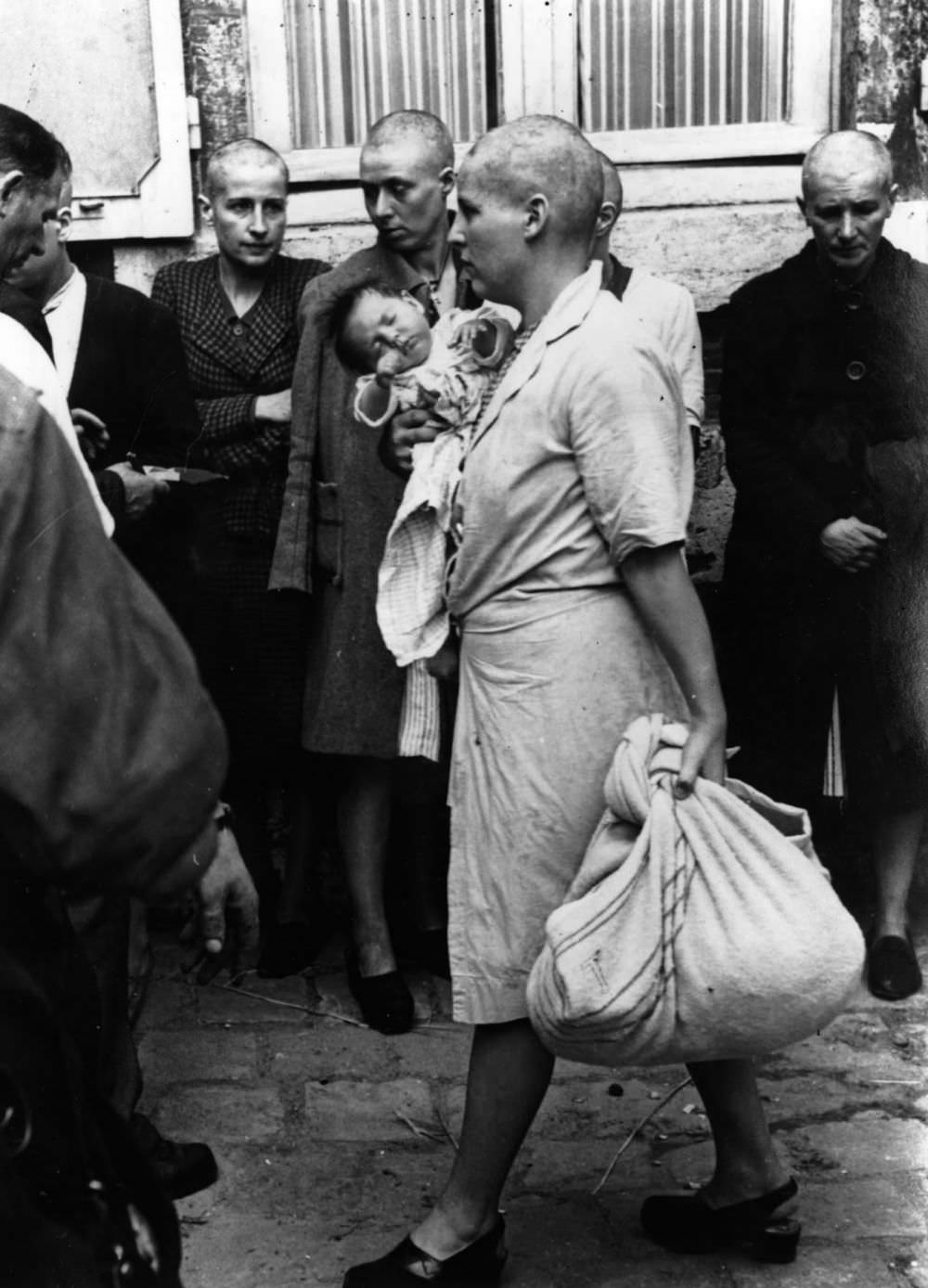 How French Women Were Punished In France For Collaborating With Nazis