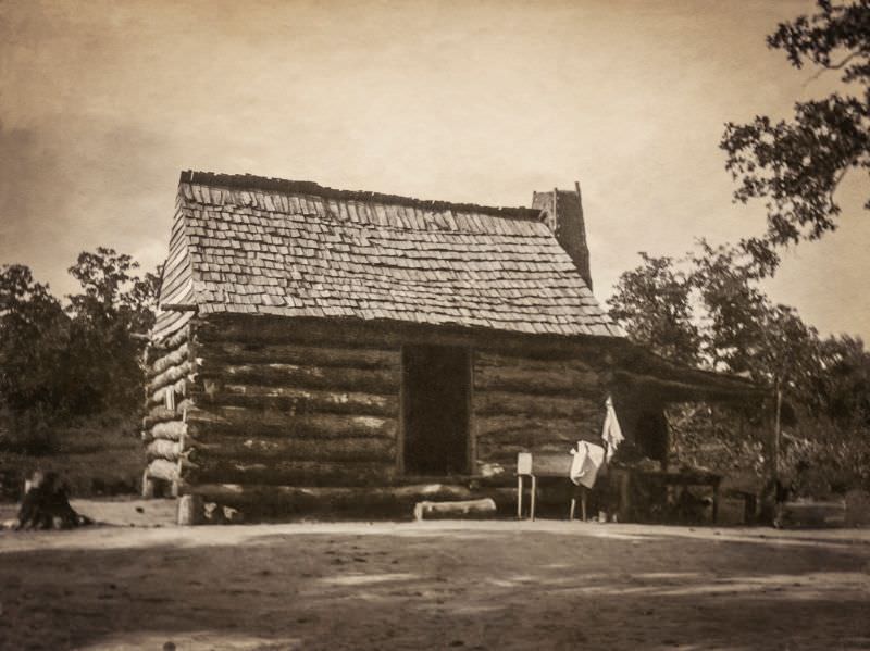 Log cabin, Greenville, Texas