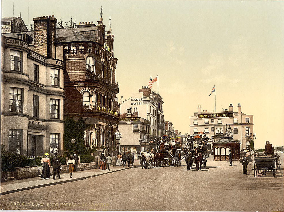 Hotels and coaches, Ryde