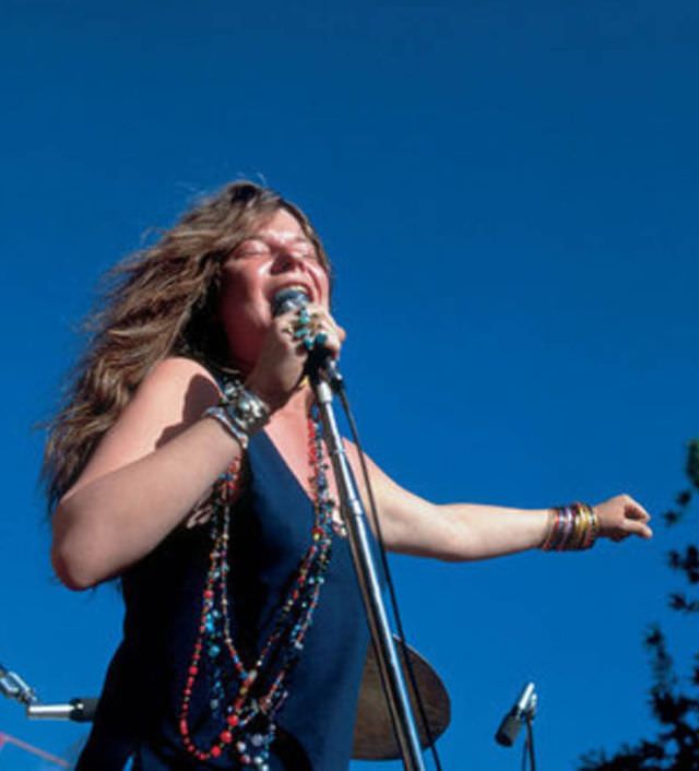 Janis Joplin On The Stage: Photos Depicting The Best Moments Of Iconic Rockstar