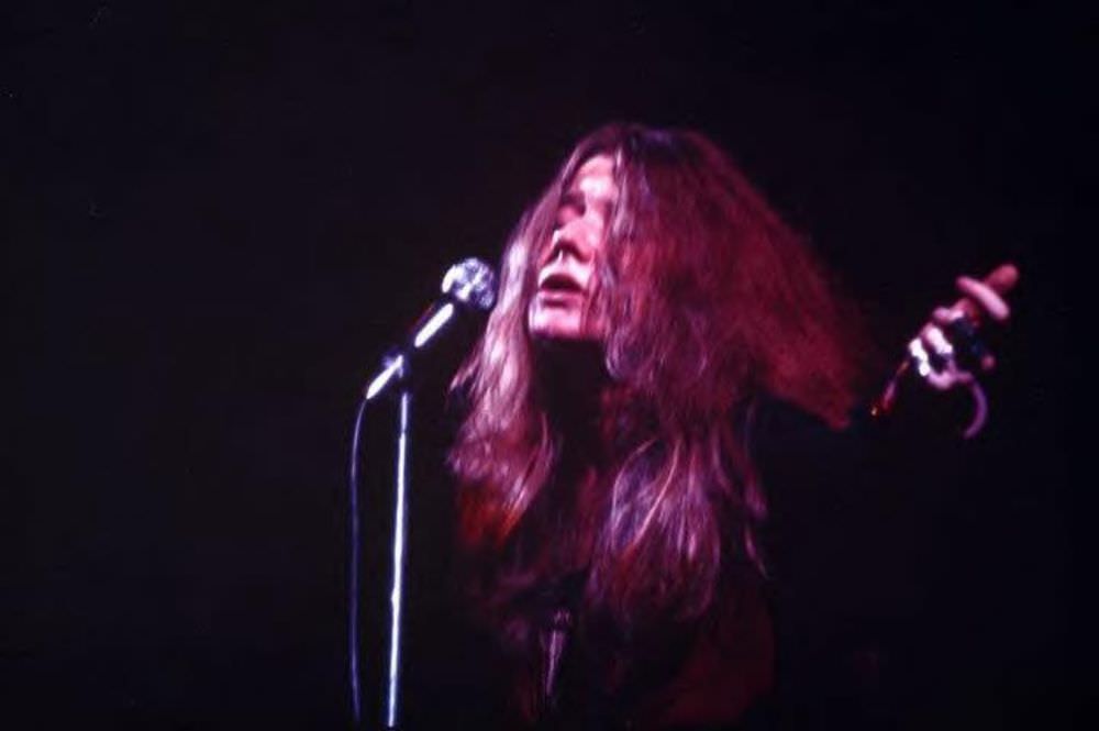 Janis Joplin On The Stage: Photos Depicting The Best Moments Of Iconic Rockstar