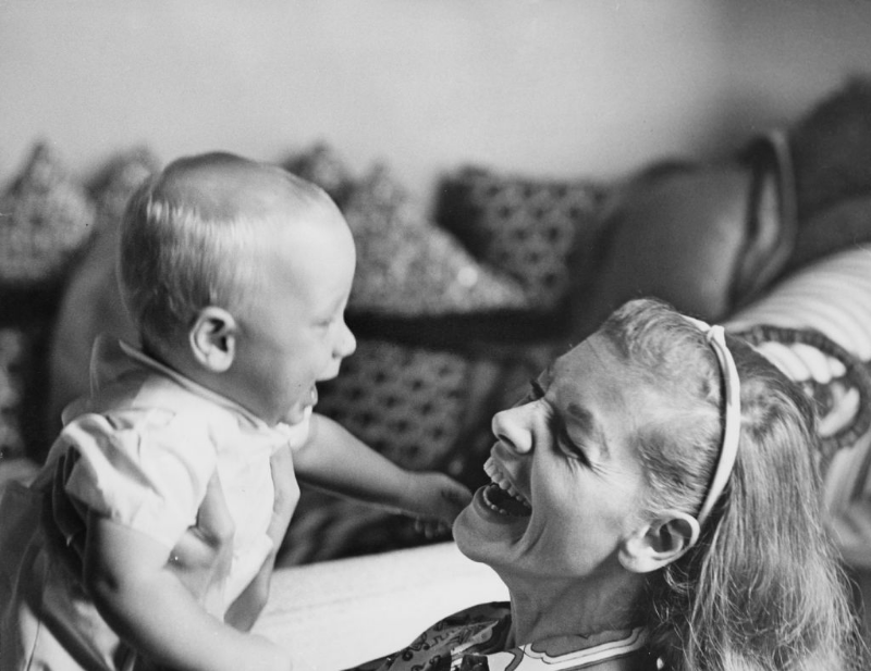 Lauren Bacall with her baby son, Sam, at their West Side New York apartment, July 1962.