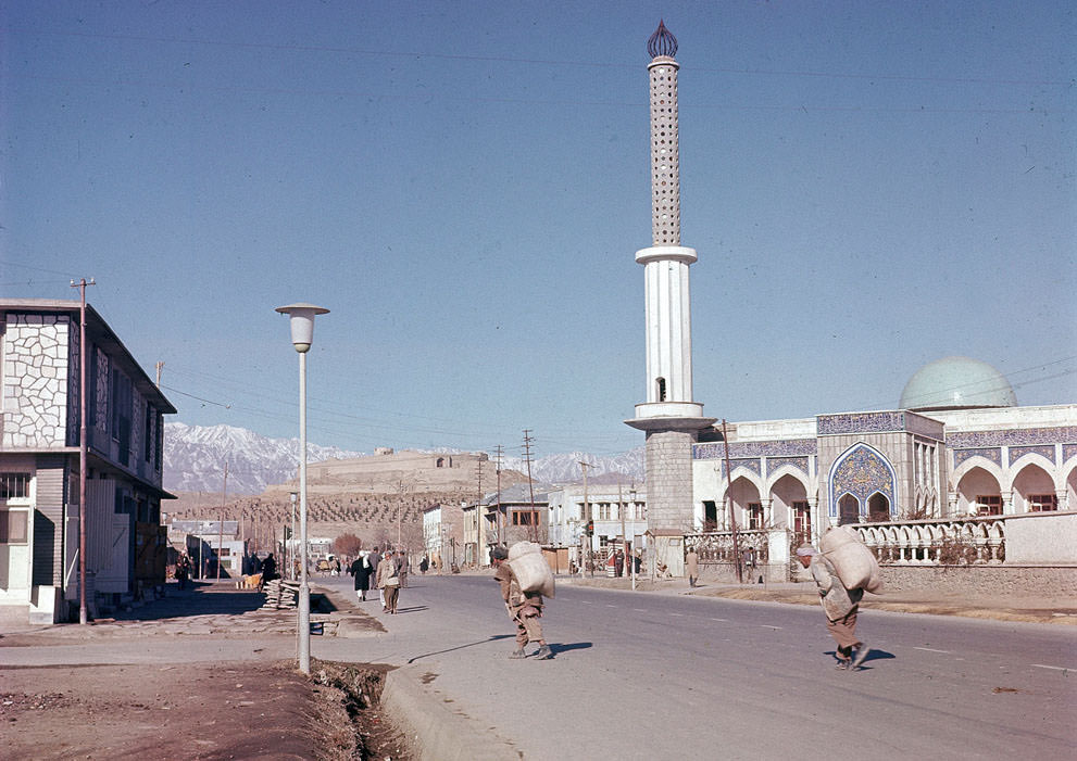 A view of one of the new mosques erected in the suburb of Kabul, in November of 1961