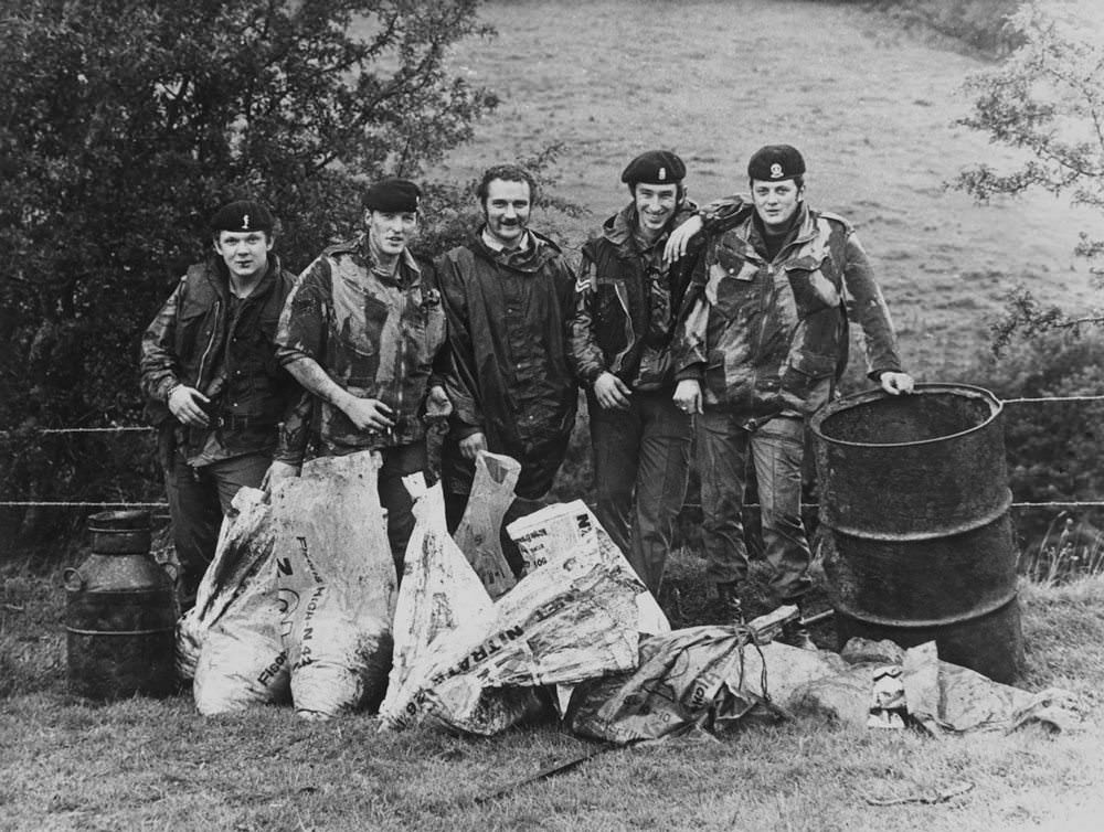 Members of 321 Explosive Ordnance Disposal Company, Royal Army Ordnance Corps, with a defused 660lbs ammonium nitrate bomb, Omagh, 1974.