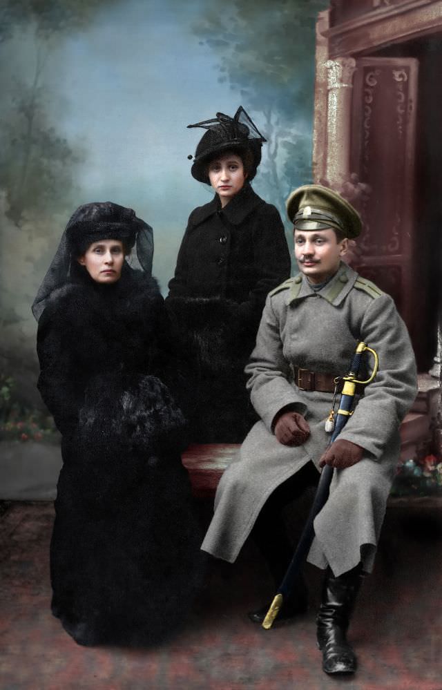The widow of Colonel Grigory Kuchin Vera Ivanovna and her daughter Xenia and her son Constantin, 1915