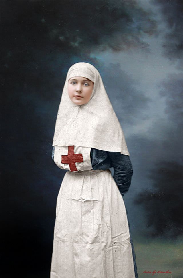 Russian nurse Zinaida Malynich