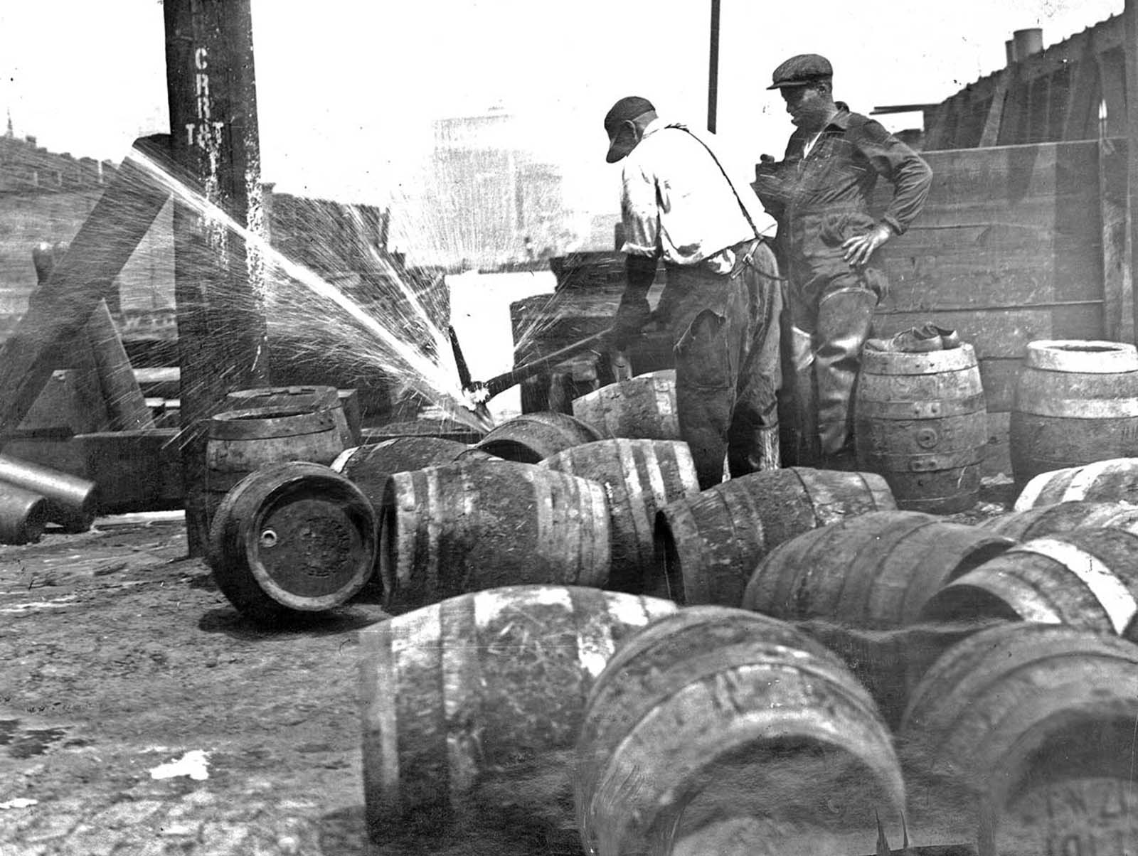 Two carloads of beer poured into the Hudson River.