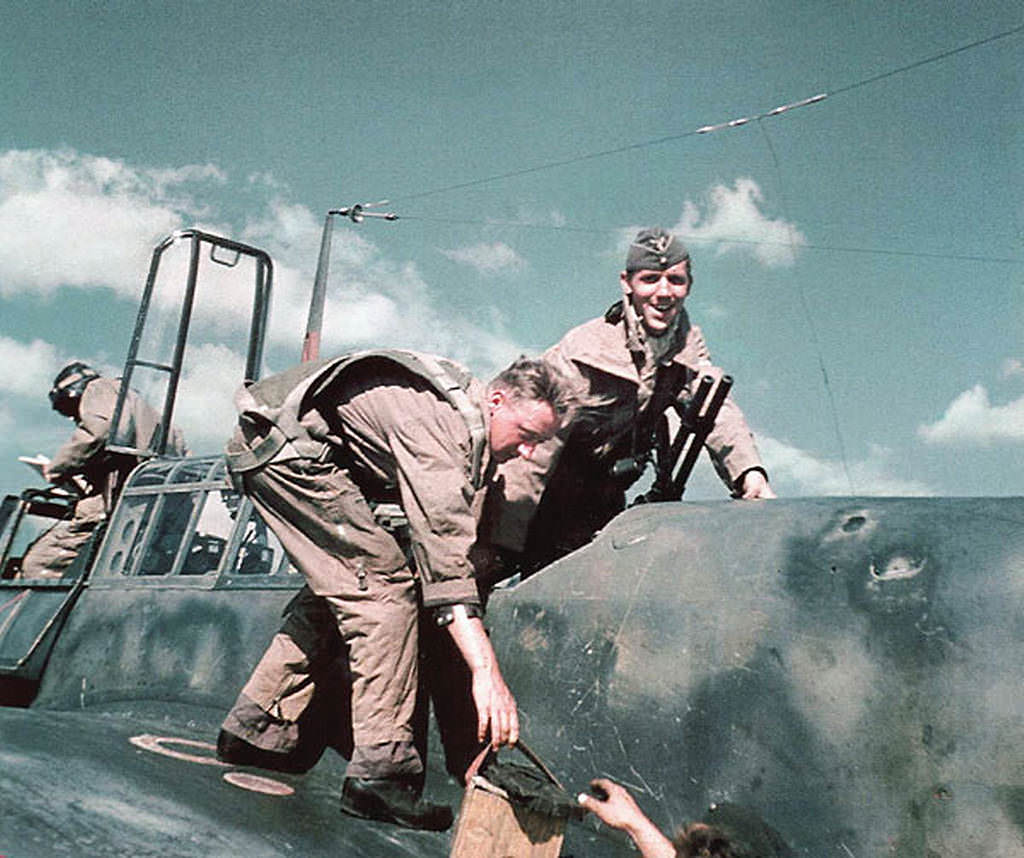 Messerschmitt Bf-110E Zerstörer after returning from combat flight, 1940