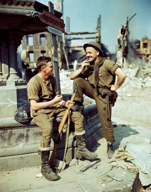 Canadian soldiers in the destroyed town of Falaise, August 1944