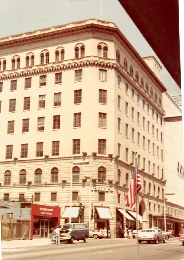 Joske's, Main at St. Paul, August 1981
