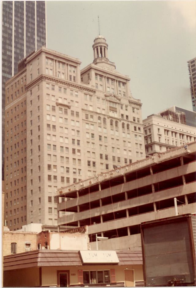 Old Republic Bank Building, 1981