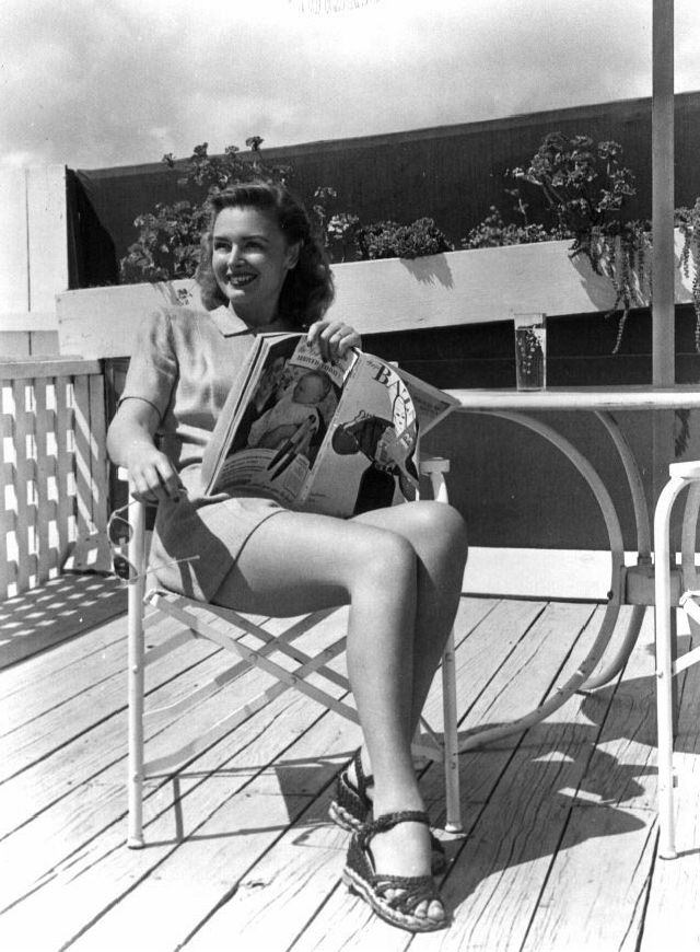 Donna Reed: The Epitome of Grace and Warmth in Hollywood's Golden Age