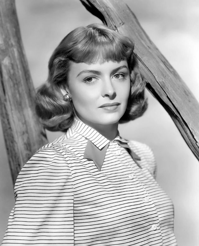 Donna Reed: The Epitome of Grace and Warmth in Hollywood's Golden Age