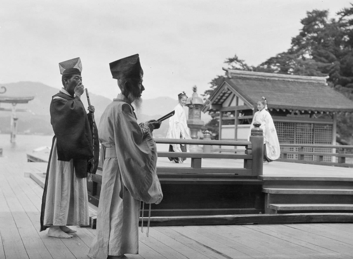 The End Of Meiji Period: Stunning Historical Photos Capturing Biggest Era Of Change In Japan