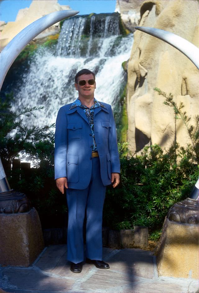Leisure Suit: These Stunning Outfits Were All The Rage In The 70s Fashion For Men