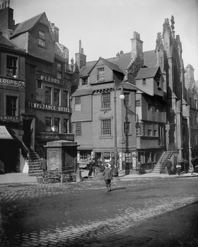 John Knox’s House in Edinburgh, 1900s