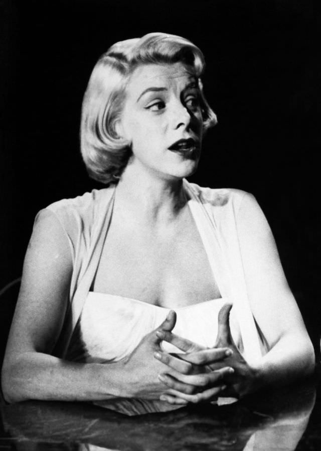 Rosemary Clooney: The Silken Voice of an Era and Her Journey Through Stardom