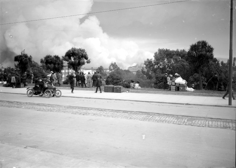 Fire scene from Jefferson Square, April 1906