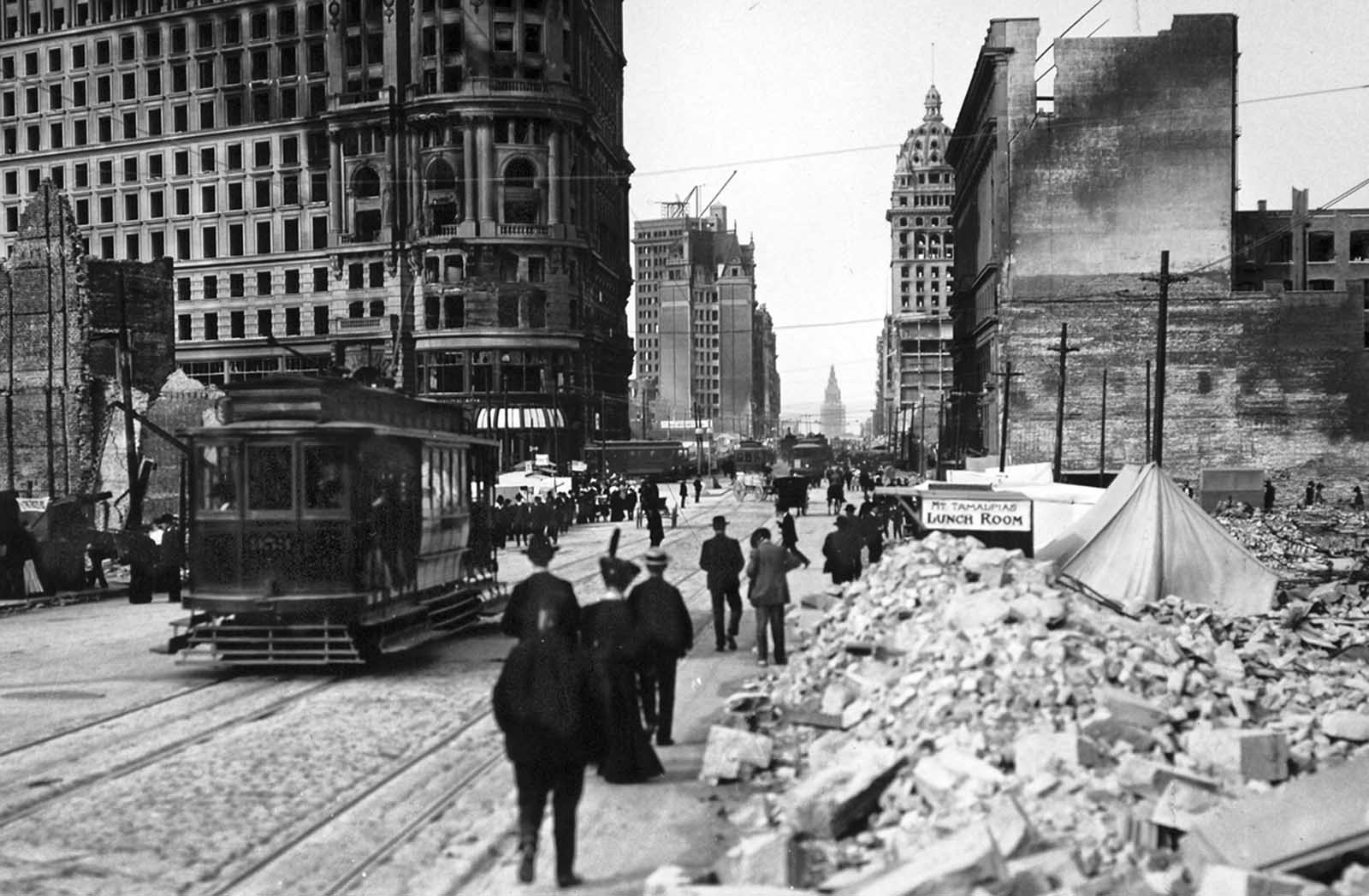 Market Street at the junction of Powell and Market, looking east toward the Ferry Building.