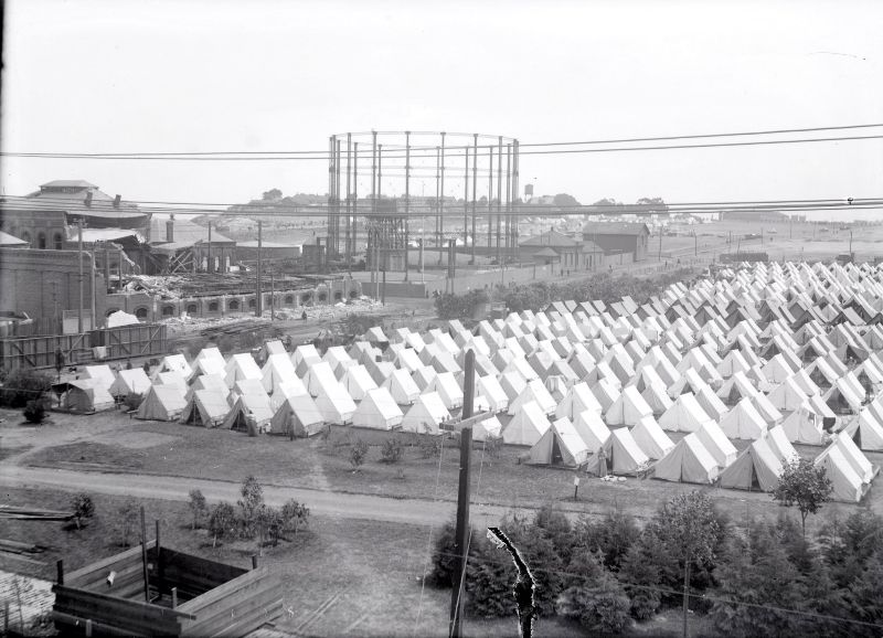 Lobos Square refugee camp in the Marina, 1906