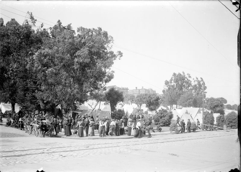 Refugee camp in Jefferson Square Park, 1906