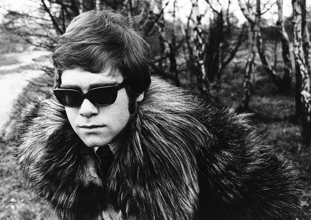 Elton John's first photo shoot in 1968