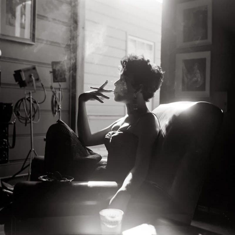 The Unstoppable Rise of Young Rita Moreno: A Glimpse into the Early Life of an EGOT Legend