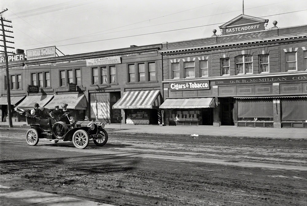 Bastendorff block and G. & R. McMillan Co. store, Jefferson Avenue, , Detroit, 1910