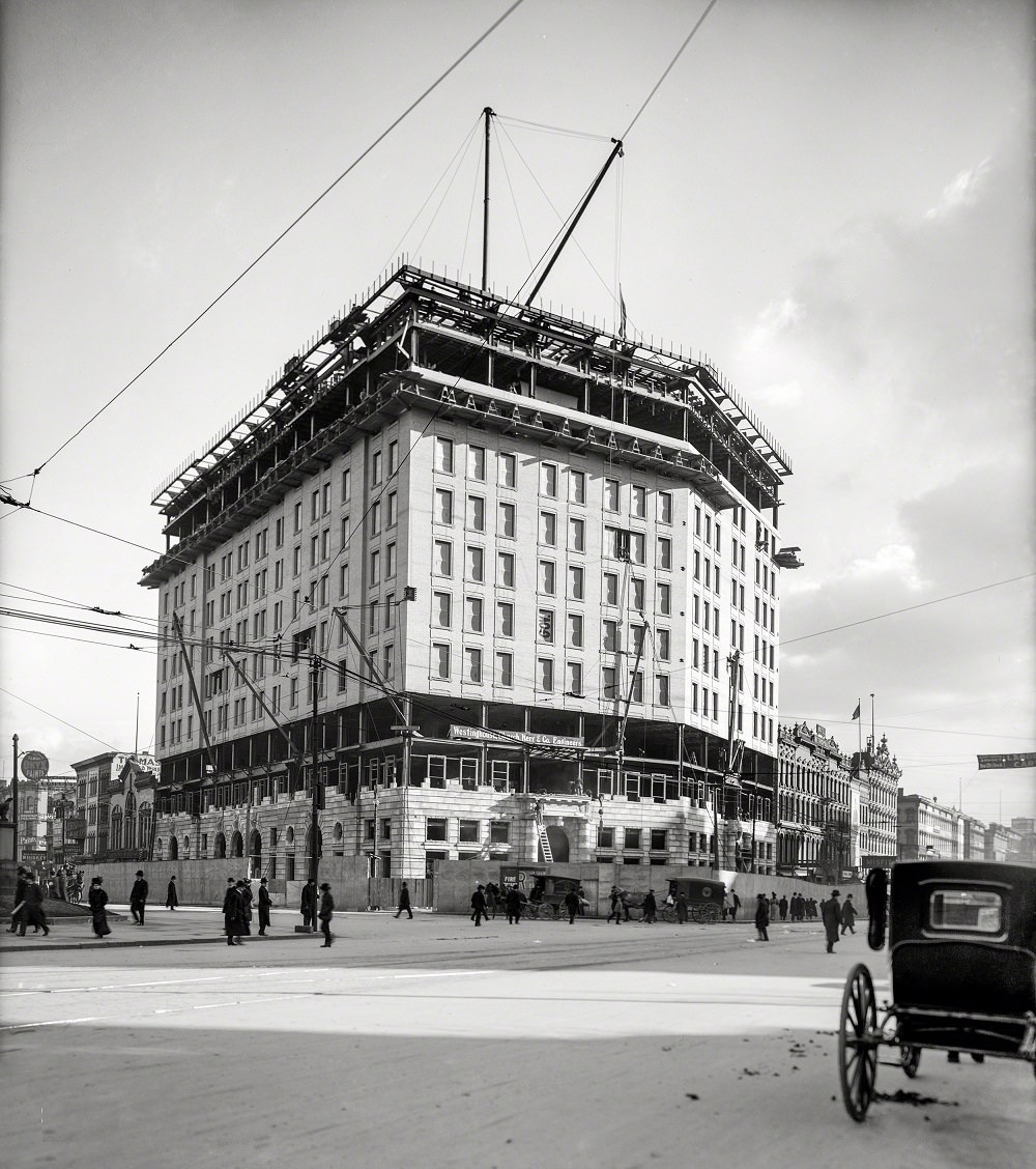 Hotel Pontchartrain under construction, , Detroit, 1907