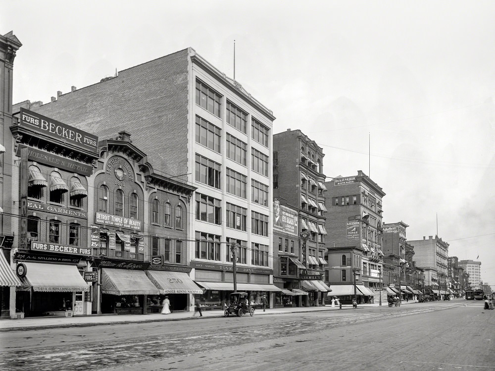 Mather Block, Woodward Avenue, Detroit, 1908