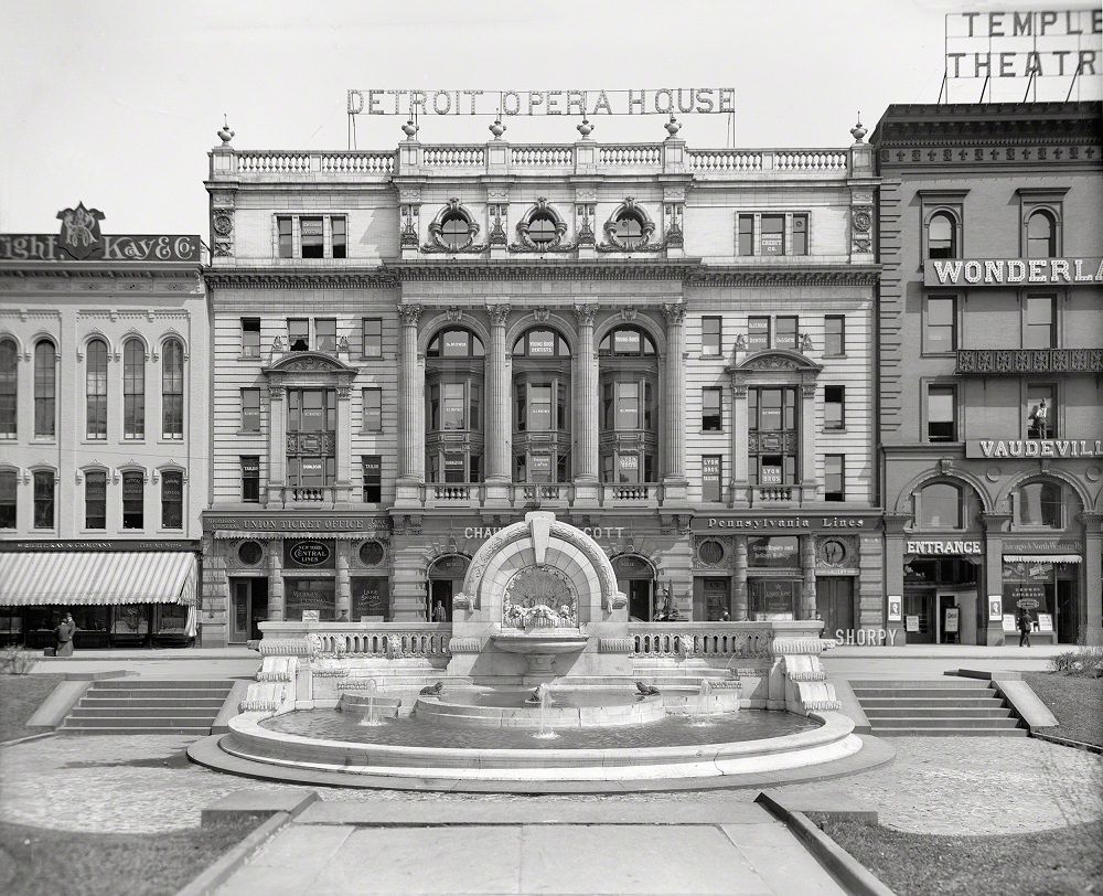 The Motor City and Detroit Opera House and Palmer Fountain, 1905