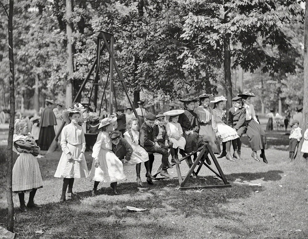 Children's playground, Belle Isle Park, Detroit, 1903